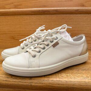 NWT Ecco Soft 7 Sneakers in White